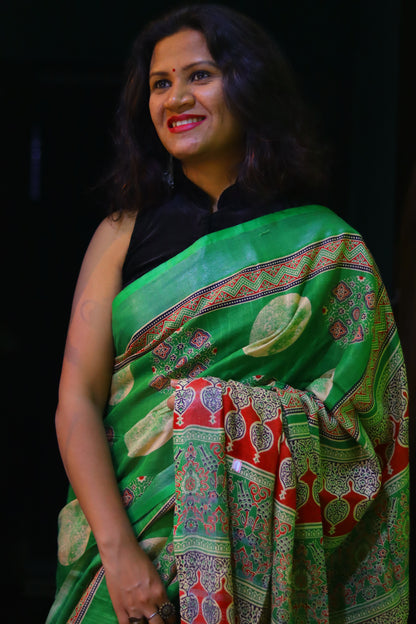 Antariksh saree