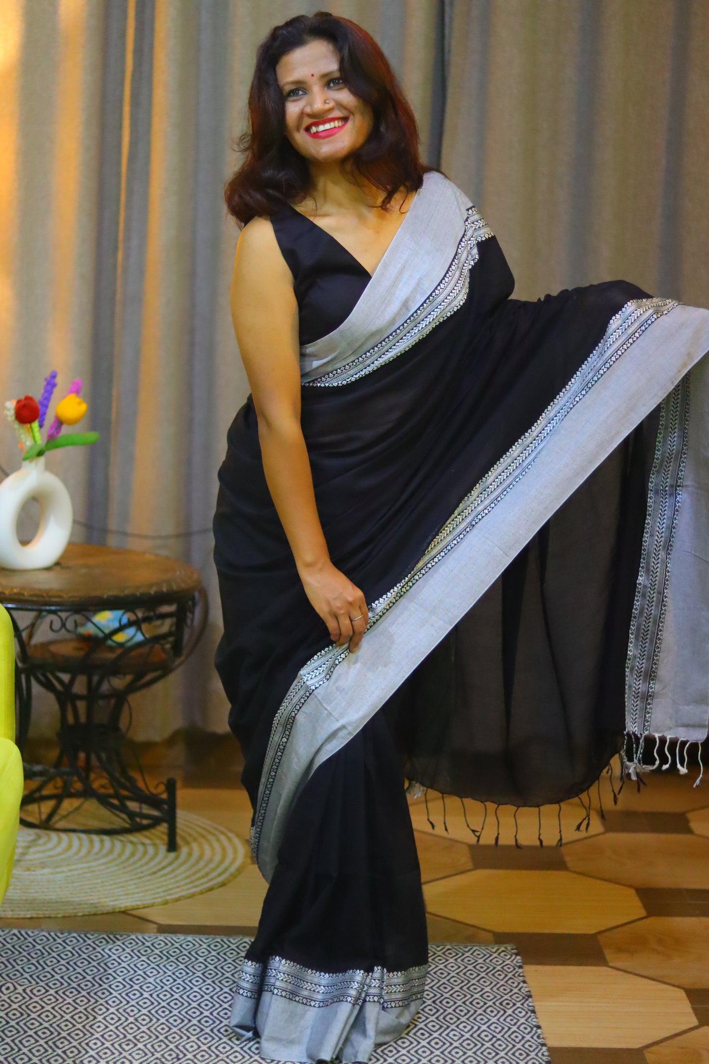 Haseen raat saree