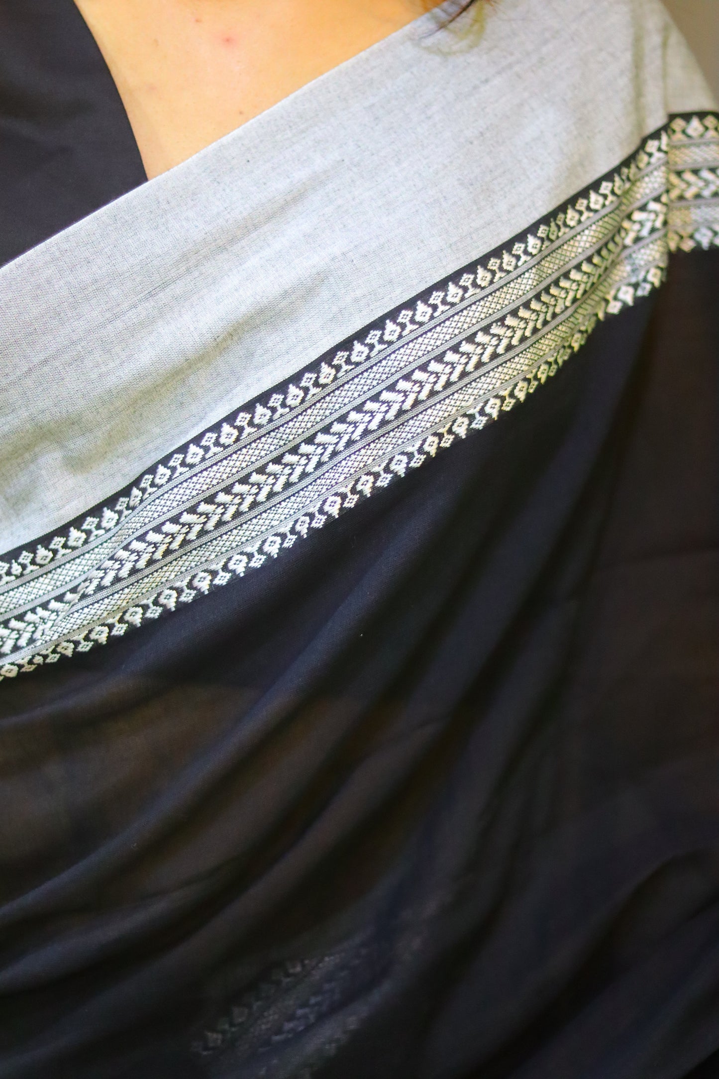 Haseen raat saree