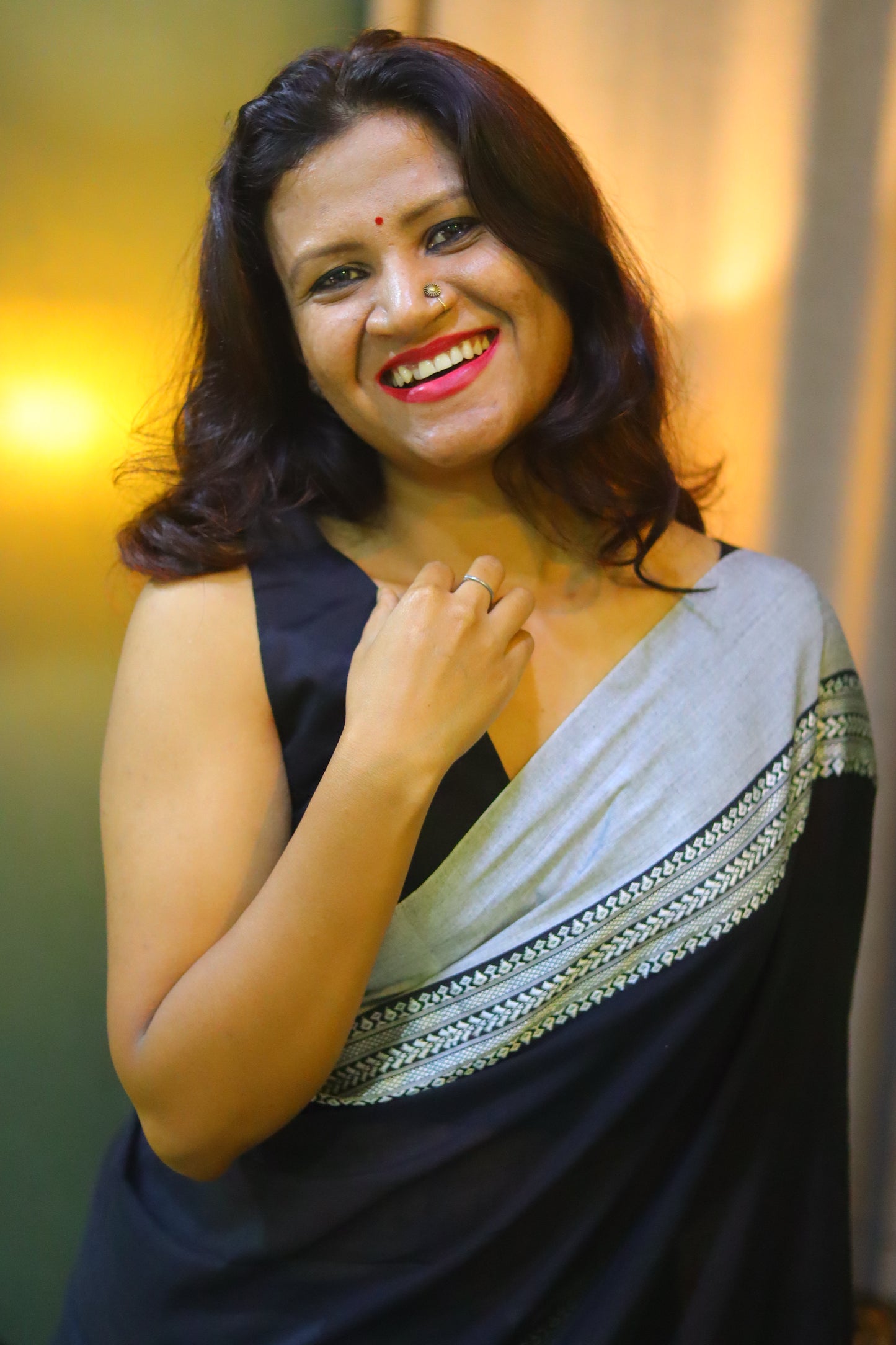 Haseen raat saree