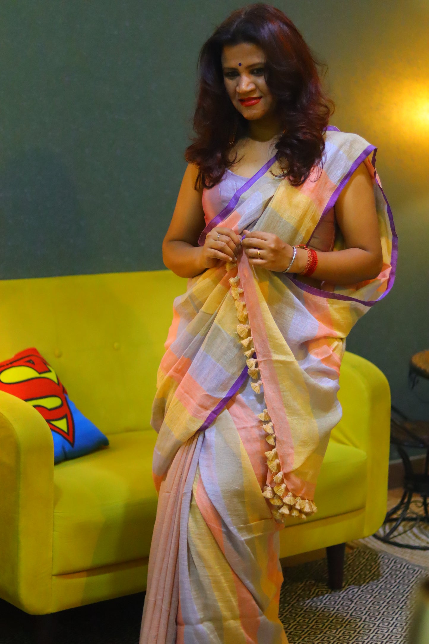 Jashn- linen stripes saree